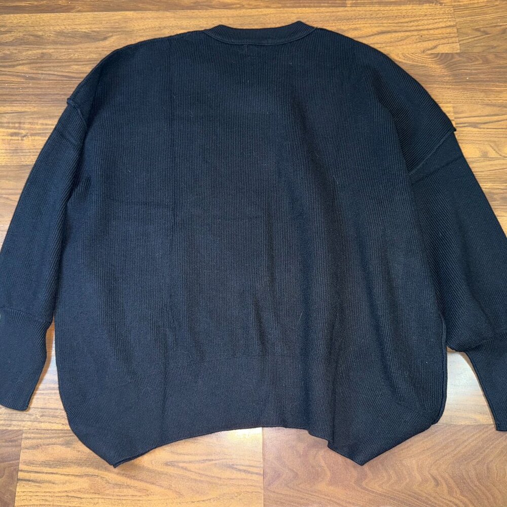 EFAN Black Cropped Knit Sweater – Women’s Size Medium - Picture 3 of 9